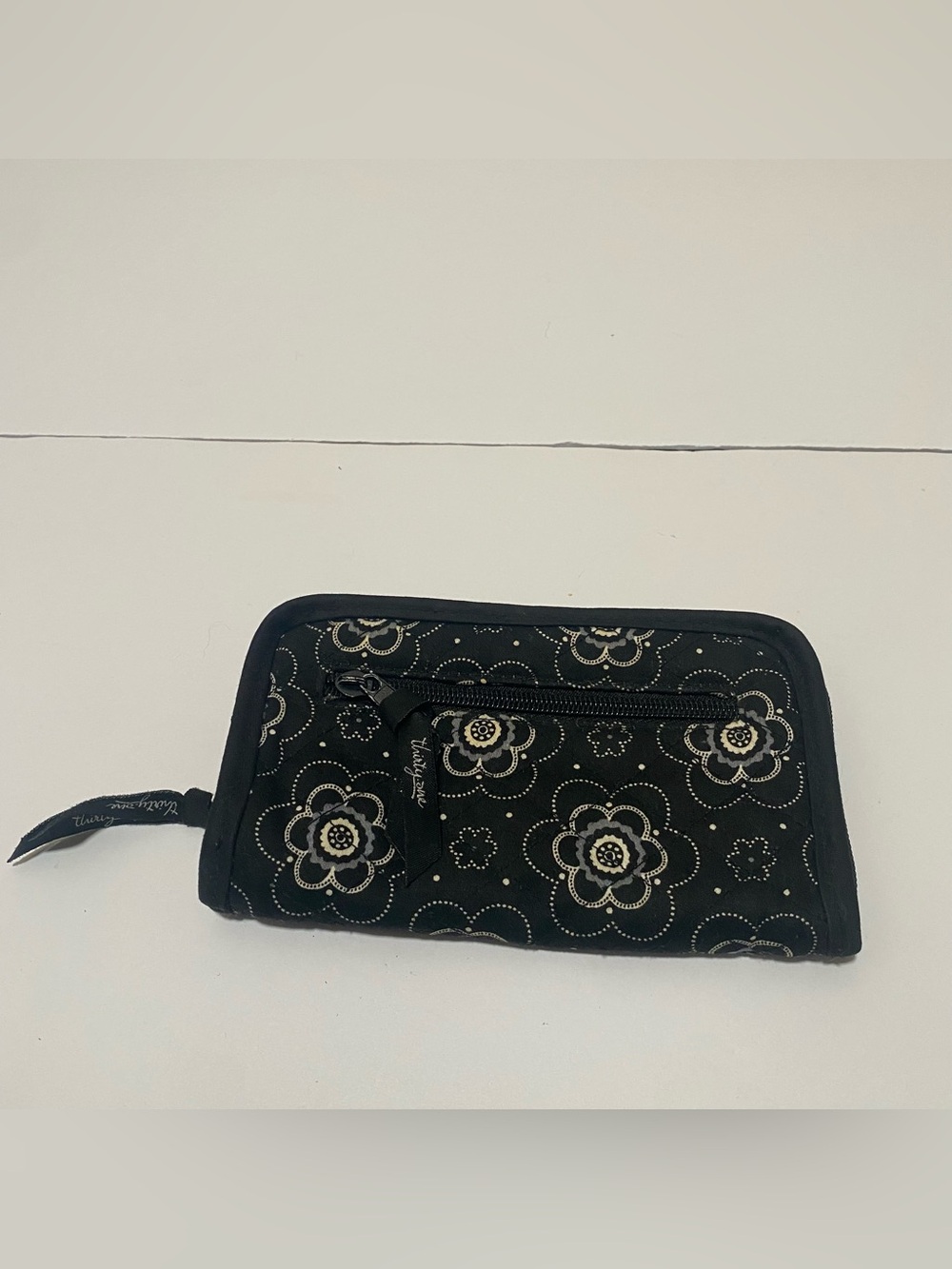 Thirty One Black Floral Quilted Zip-Around Wallet